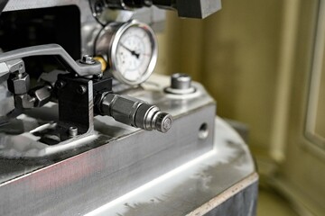 Hydraulic system for fastening parts on a CNC milling machine.