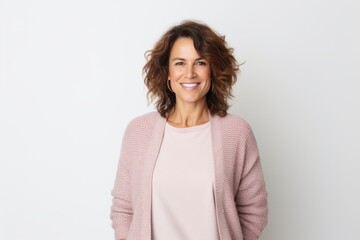 Obraz premium Portrait photography of a Italian woman in her 40s against a white background