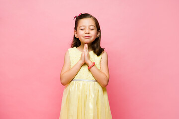 Little kid praying and asking for a favor