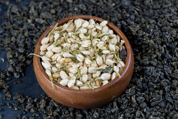 dried jasmine flowers and buds for adding to tea
