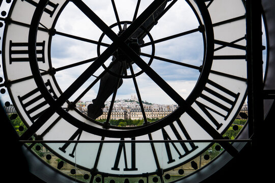 Clock in Paris