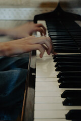 Fototapeta premium Man/woman playing piano close up