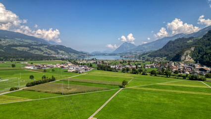Fototapeta na wymiar Blick auf den Sarnersee (Giswil), Kanton Obwalden, Schweiz, September 2023