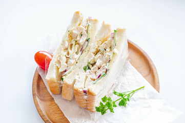 サラダチキンのサンドイッチ