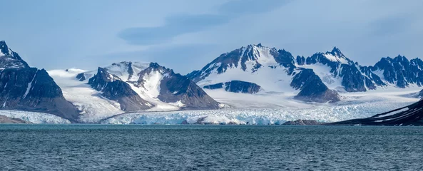 Foto auf Acrylglas Stunning panormaic view of the Lilliehöökbreen glacier complex in Albert I Land and Haakon VII Land at Spitsbergen, Svalbard. © Luis
