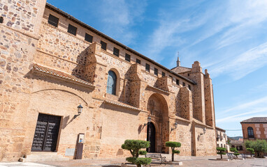 Fototapeta premium Beautiful medieval church on a sunny summer day. Moral de Calatrava, Spain