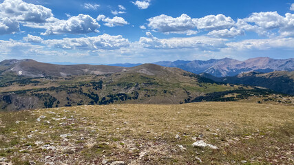 Fototapeta na wymiar Rocky Mountains on Trail Ridge Road in Rocky Mountain National Park