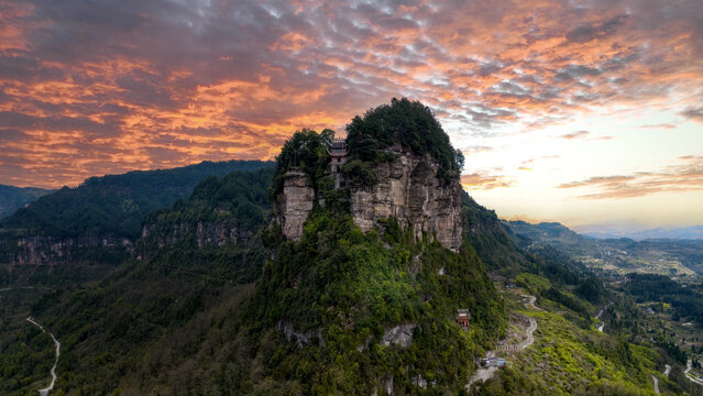 Chongqing ying baiyunguan temple mountain scenery