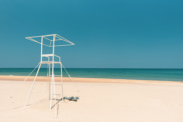 lifeguard tower on the beach