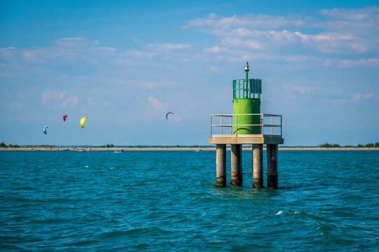 
Between sea and lagoon. Sailing trip between the Marano lagoon and the Gulf of Trieste.