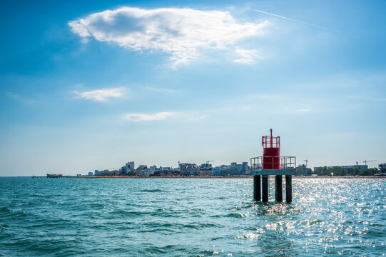 
Between sea and lagoon. Sailing trip between the Marano lagoon and the Gulf of Trieste.