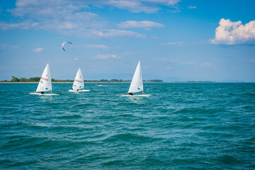 
Between sea and lagoon. Sailing trip between the Marano lagoon and the Gulf of Trieste.