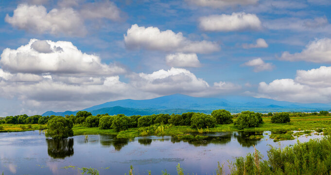 Locals ussuri river and wetland landscape