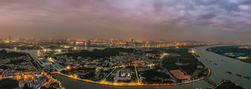 Cheung chau island in guangzhou, guangdong province, at night