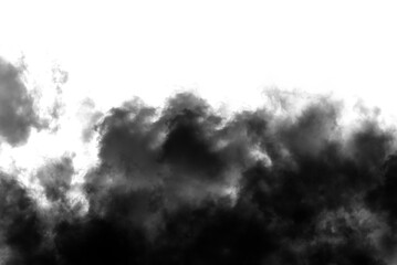 Biały dym, jasna chmura, na czarnym tle