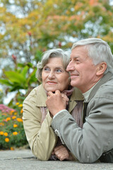 Fototapeta premium Nice elderly couple in a autumn park