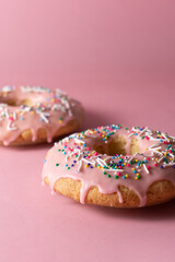 donut cookies with icing sugar
