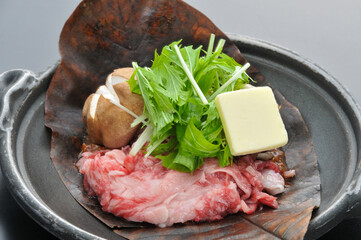 国産ブランド牛　朴葉焼き