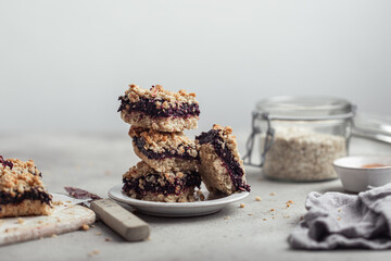 barres céréales avoine fruits rouges mûres framboises crumble