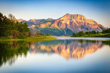 Stoff pro Meter Berge A summer evening in Waterton Lakes National Park