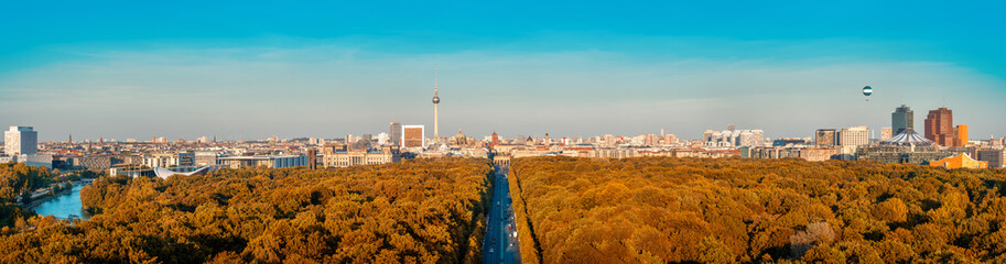 panoramic view at the city center of berlin - obrazy, fototapety, plakaty
