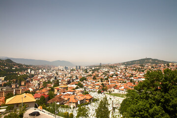 Fototapeta premium Stadtpanorama von Sarajevo in Bosnien Herzegowina