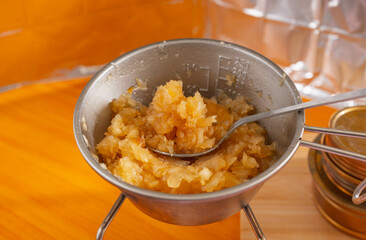 シェラカップで作るりんご煮