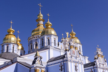 Fototapeta na wymiar St. Michael's Golden-Domed Cathedral in Kyiv
