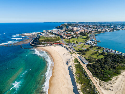 Australian coastline with Nobbys beach and Fort Scratchley in Newcastle