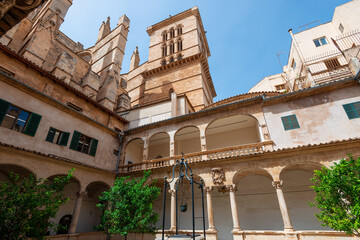 Obraz premium Water well in Gothic Cathedral of Mallorca in Plama