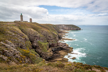 Cap Fr&eacute;hel is a peninsula in C&ocirc;tes-d'Armor, in northern Brittany, France which extends off the C&ocirc;te d'&Eacute;meraude into the Golfe de Saint-Malo