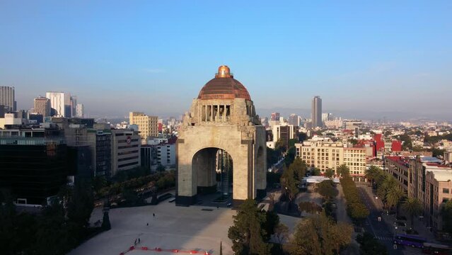Monumento a la Revoluci&oacute;n
