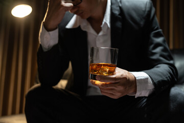 Businessmen in suits drinking  Celebrate whiskey.