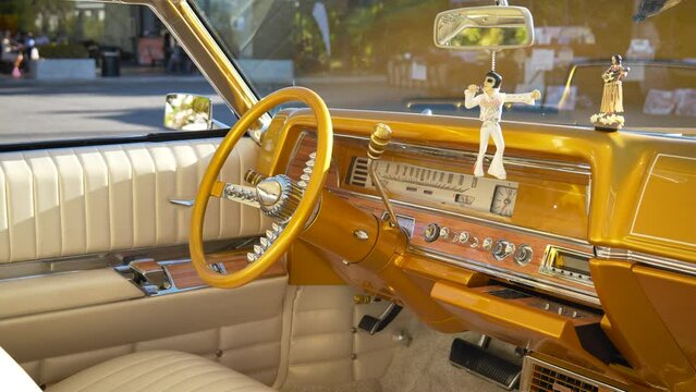Classic Modified Lowrider Muscle Car Interior, Car Interior, American Car, Classic Car