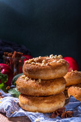 Apple cinnamon donuts