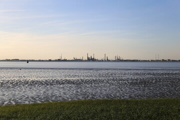 Landscape photo, Paimboeuf, Donges refinery, south estuary, industrial landscape, the banks of the Loir