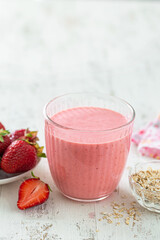 healthy vegan dairy free strawberry smoothie