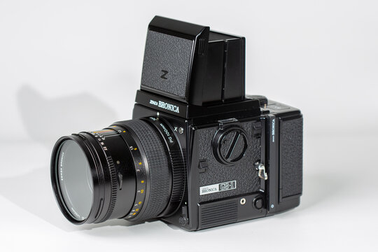 Soest, The Netherlands - 09-13-2023. Bronica GS-1, fully modular SLR medium format camera with waist level finder introduced in the early 1980s. 