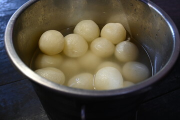 Indian Sweets Rasgulla.
This sweet originated in West Bengal, India. Other names for the dish include, Rasagulla, Rossogolla, Roshogolla, Rasagola, Rasagolla. Most popular sweet of all over India.