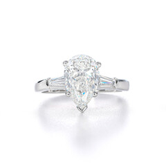 Pear Shape Diamond Ring