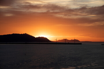 Atardecer en el puerto