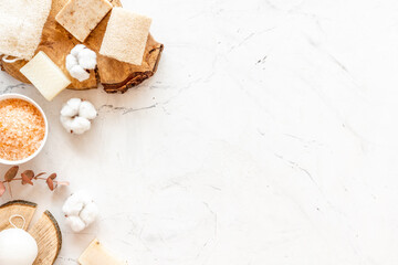 Spa and beauty treatment products with bathing accessories