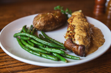 Food, lifestyle, dining, foodie, restaurant 