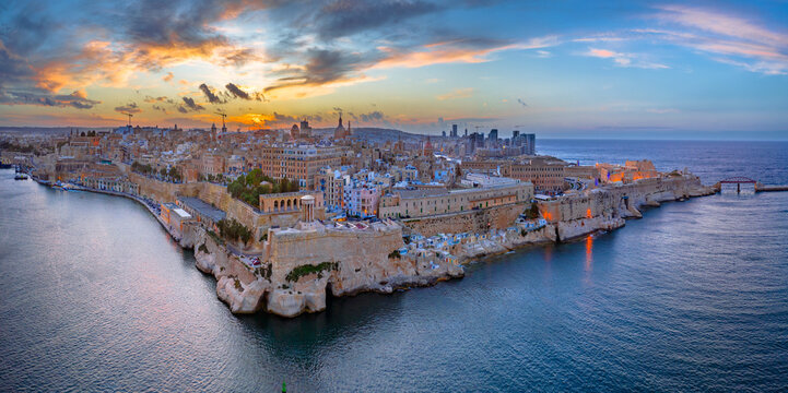 Fototapeta View of Valletta, the capital of Malta