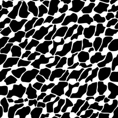 Seamless pattern with organic abstract motifs in black and white