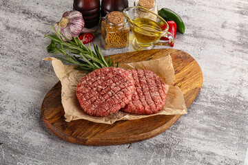 Raw burger cutlet for grill