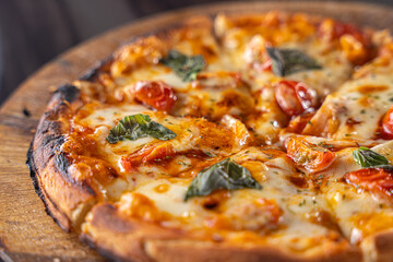 ピザ　ピッツァ イタリアン 美味しい グルメ トマト