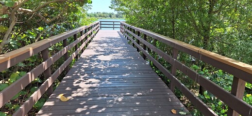 lake  bridge