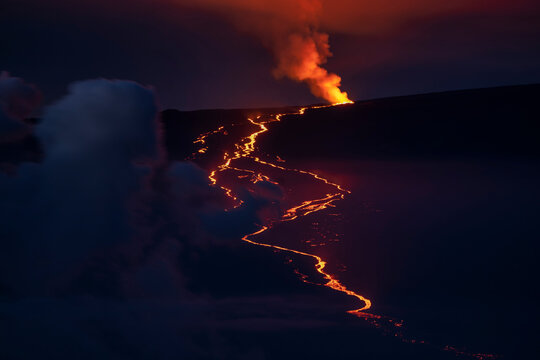 Spectacular view of the 2022 eruption and lava flow of Mauna Loa Volcano, Big Island of Hawaii, USA