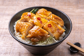 鶏の照り焼き丼